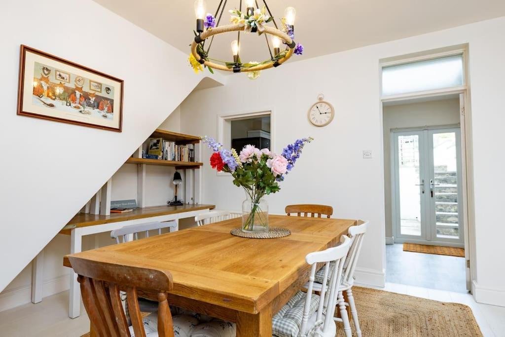 Pure B - Welcoming Bath City 3 Bed House Free Parking & Wifi Exterior foto
