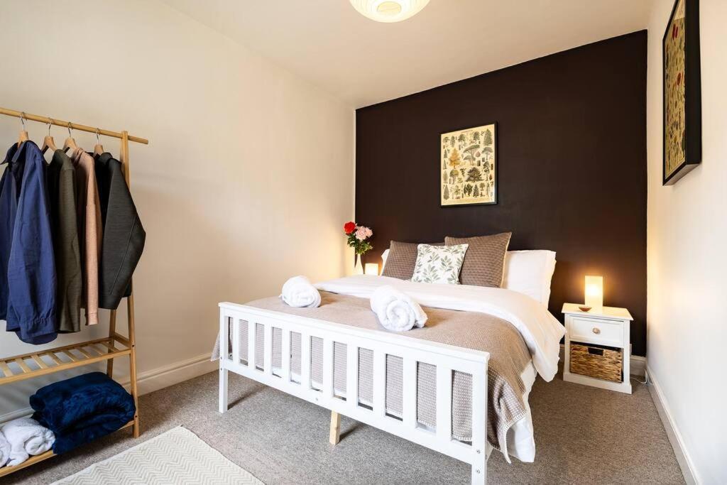 Pure B - Welcoming Bath City 3 Bed House Free Parking & Wifi Exterior foto